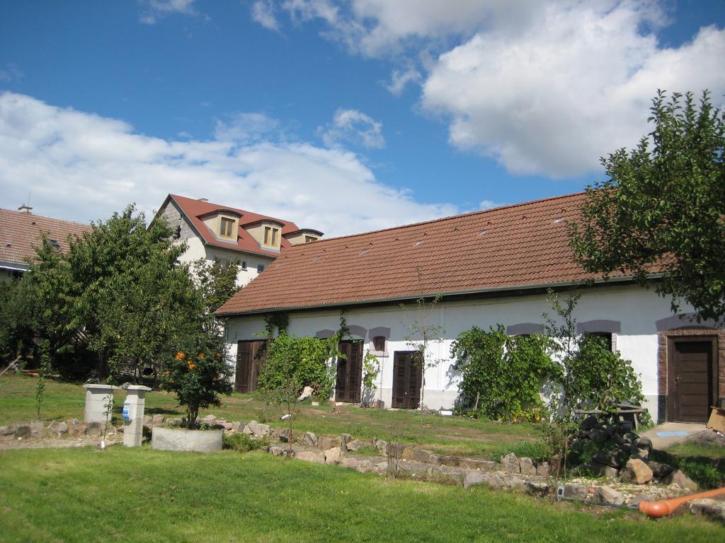 Eko Penzion Leo Dudince Exterior foto