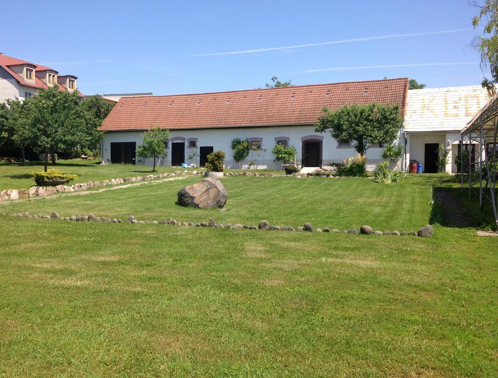 Eko Penzion Leo Dudince Exterior foto