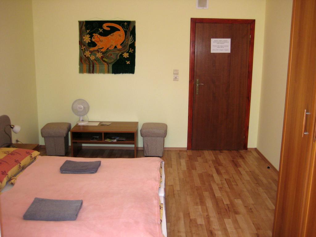 Eko Penzion Leo Dudince Exterior foto